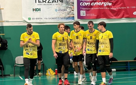 Volley: Grafiche Amadeo sfida il Colombo PSA, domenica il big match a villa Citera
