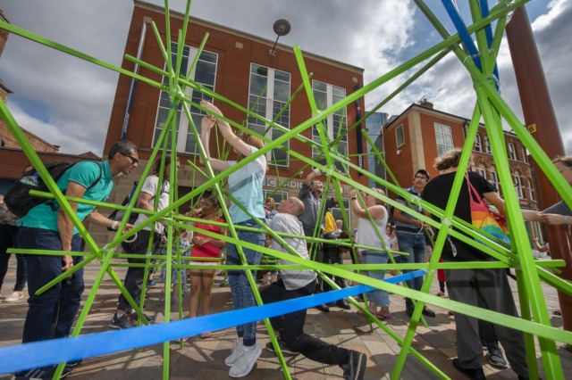 La Pigna di Sanremo polo culturale con una mostra e un’esibizione di teatro