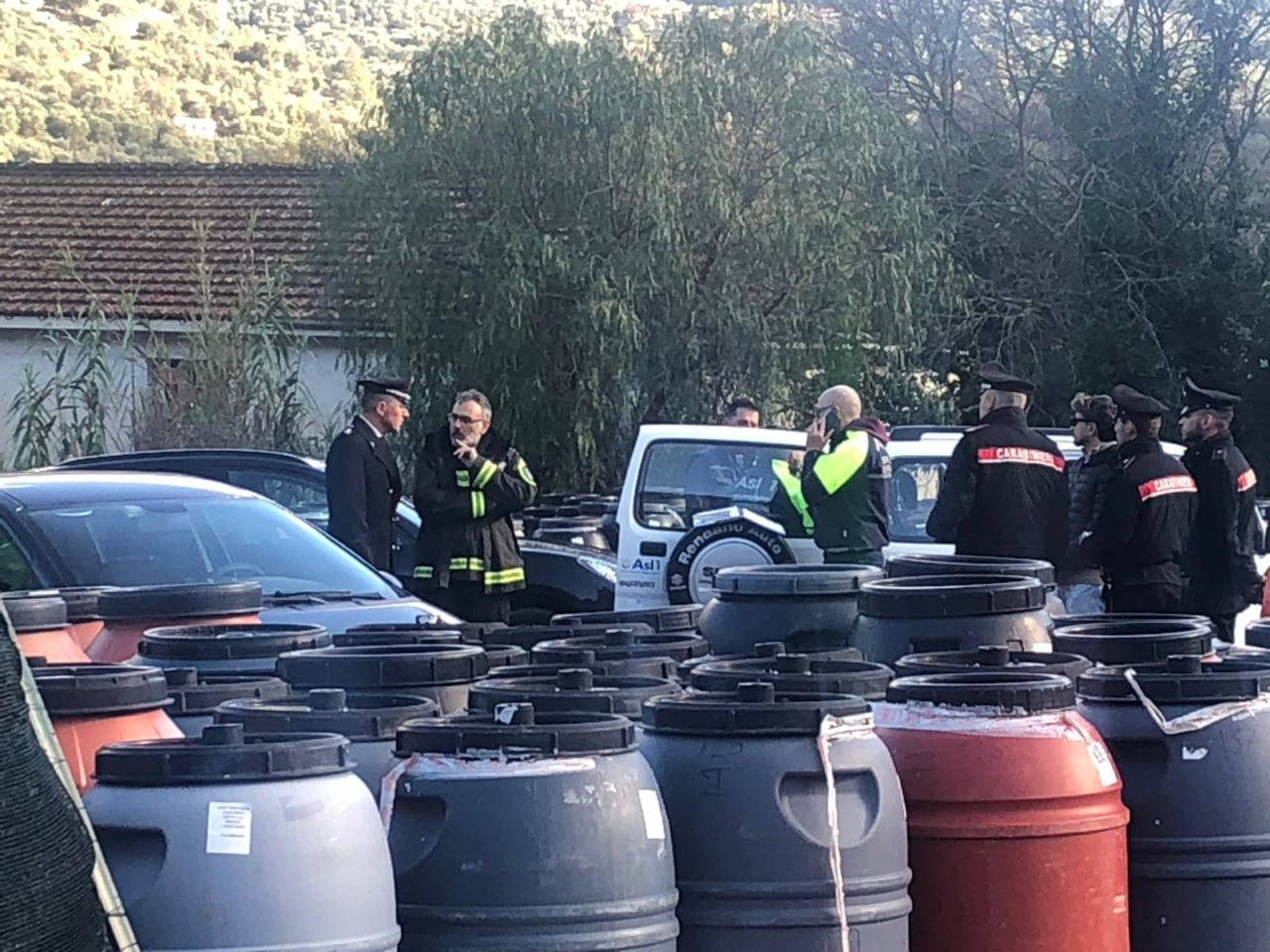 Operaio muore schiacciato da un rimorchio nell’entroterra di Imperia