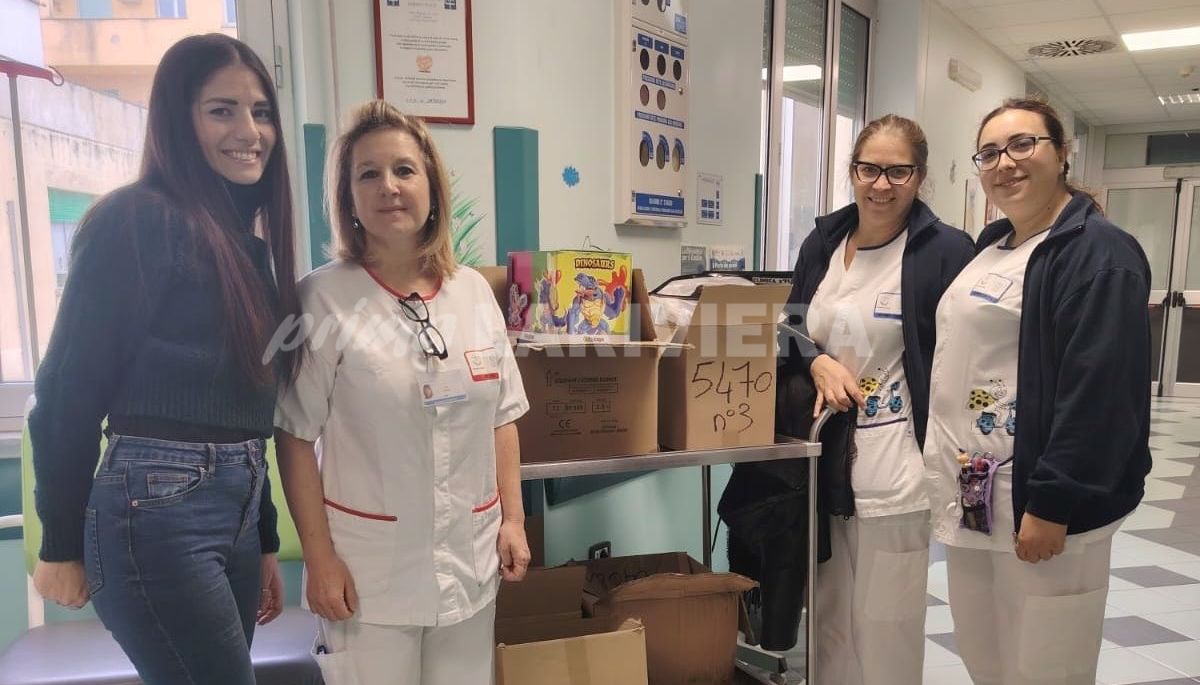 Da Ventimiglia al Gaslini per donare giocattoli ai piccoli pazienti