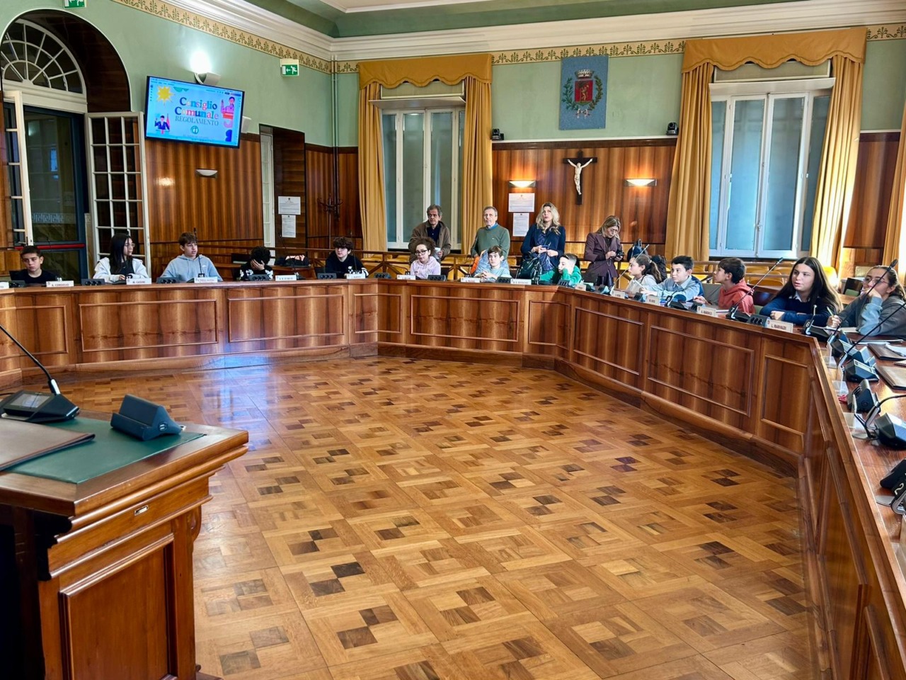 A Palazzo Bellevue riunione  del Consiglio comunale dei Ragazzi e delle Ragazze