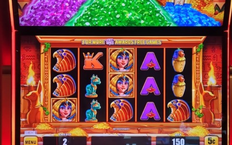 Casinò incassa 4,8 milioni a ottobre. Quattro super premi tra poker e slot