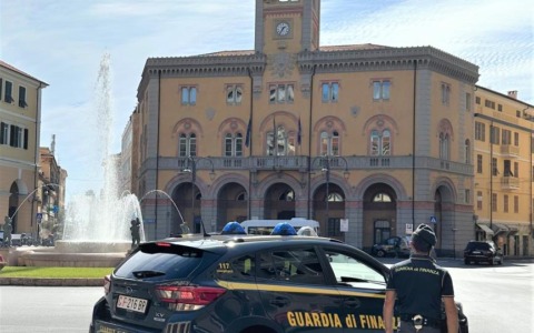 Perquisizioni anche a Imperia nell’inchiesta della finanza su traffici internazionali di droga