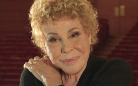 Addio ad Ornella Vanoni, per 10 volte al Festival di Sanremo