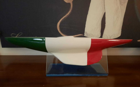 Un dono d’autore allo Yacht Club Sanremo