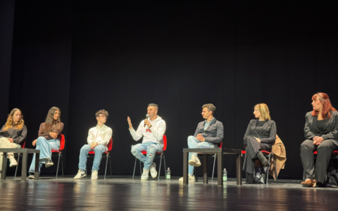 Al Cavour 400 studenti all’incontro con Raffaele Capperi