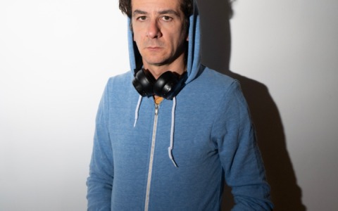 Francesco Mandelli porta “Baby reindeer” a Sanremo