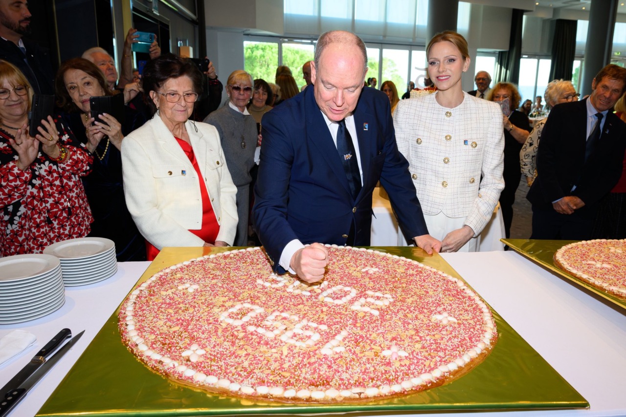 Festa dei pensionati monegaschi con pranzo al Méridien Beach Plaza