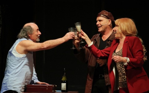 “Basta poco” in scena a Ventimiglia