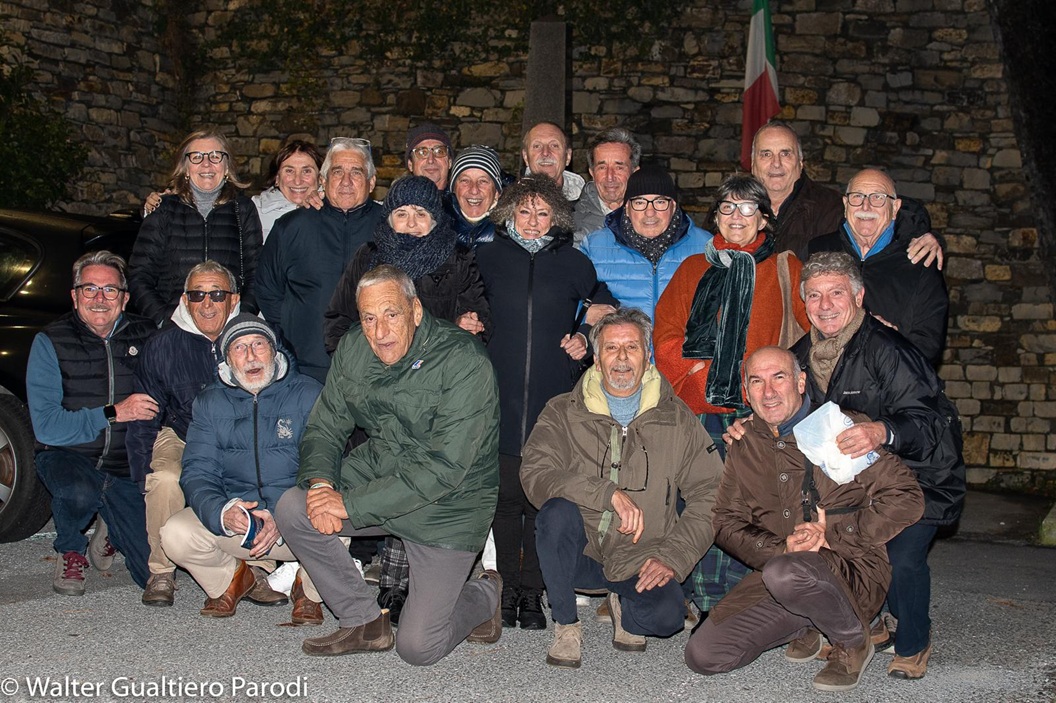 Un libro di ricordi per gli “Ex ragazzi di Borgo Marina”