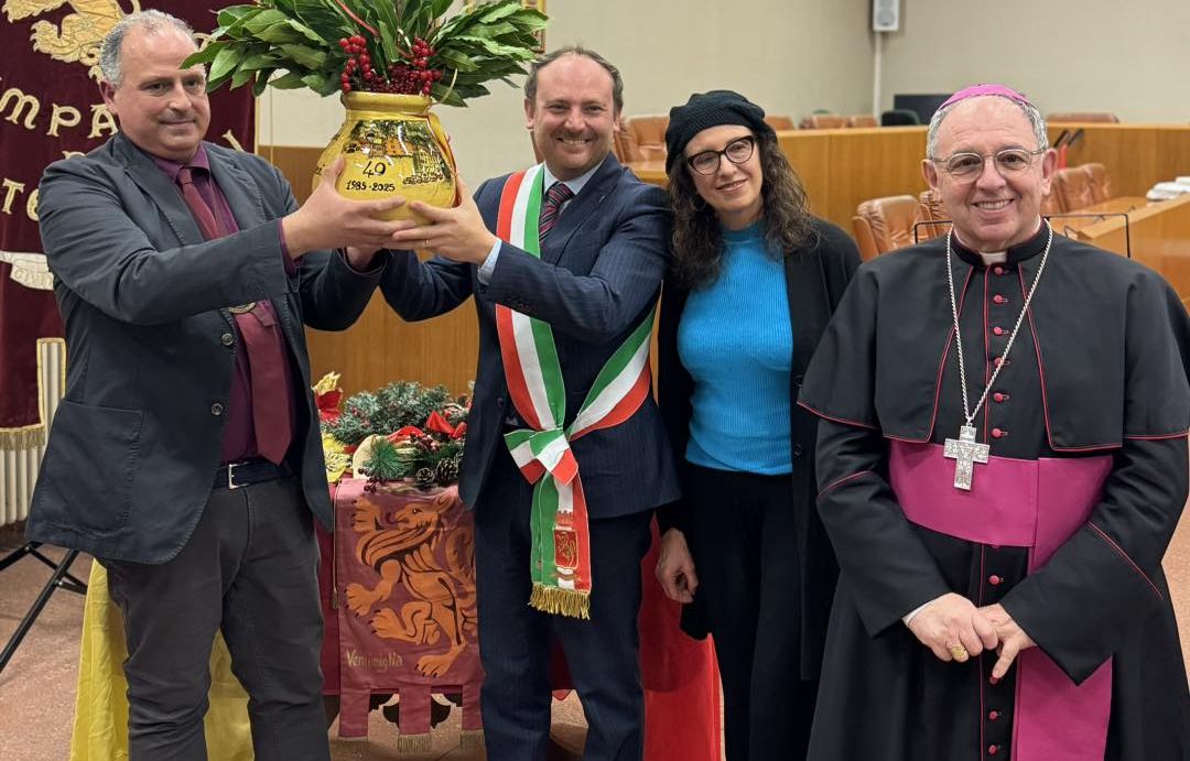 Consegnata al sindaco di Ventimiglia la 40ª Strena de Deinà