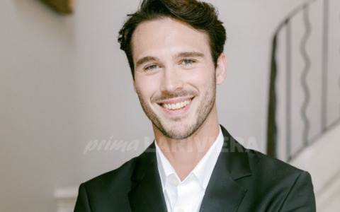 Campana contro l’aborto, Viani (Arcigay) scrive al vescovo: “Un macigno di giudizio”