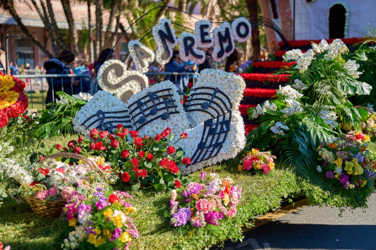 Estratti gli abbinamenti per i Carri Fioriti 2026