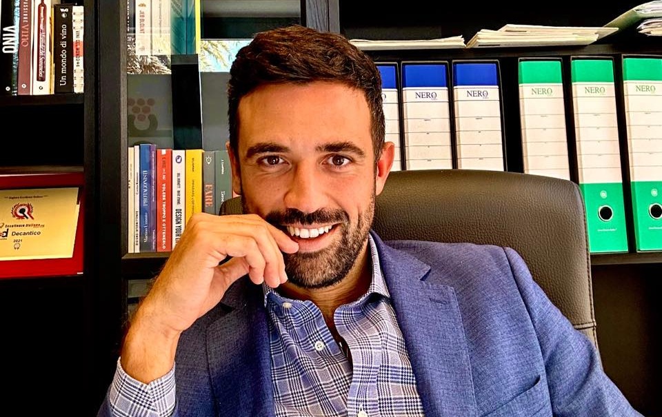 “A Bordighera non c’è spazio per chi non è pronto a piantare  un coltello nella schiena subito dopo un caffè”