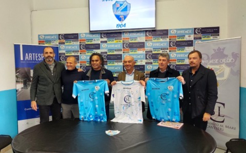 Sanremese, presentati i nuovi soci: Karembeu entra nel progetto biancazzurro