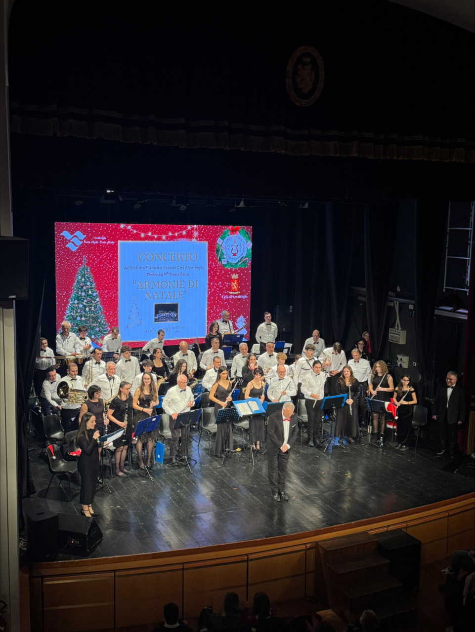 Grande successo per “Armonie di Natale” a teatro
