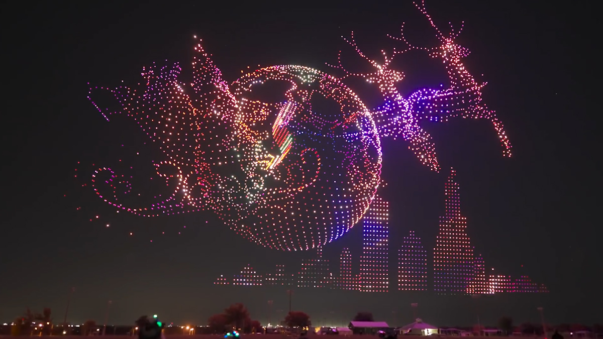 Musica e luci nel Natale sanremese, Capodanno spettacolo di fuochi e droni