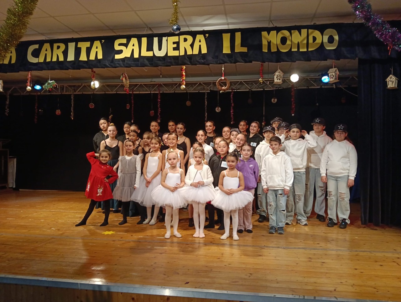 Un pomeriggio di danza per gli ospiti del Don Orione di Sanremo