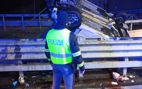 Grave incidente in autostrada: traffico in tilt