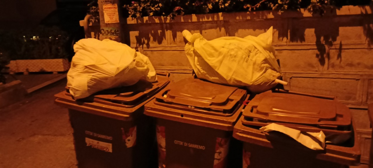 Emergenza Rifiuti