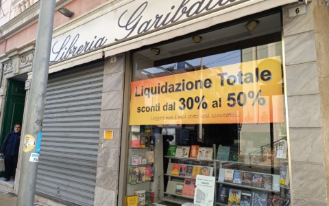 La storica libreria Garibaldi verso il cambio di testimone
