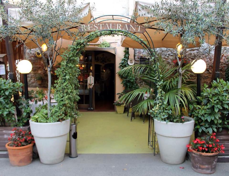 Chiude per cambio gestione lo storico ristorante Le Chaudron di Bordighera