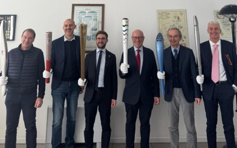 I sindaci di Alba, Bra, Cavallermaggiore e Dolceacqua in visita allo stabilimento Biraghi