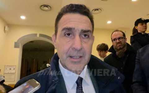 Il Team Vannacci di Ventimiglia replica alle accuse del Pd: “Atto scorretto”