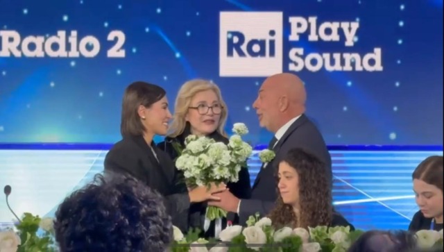 Patto Lunezia-Gaslini: a Serena Brancale premio e bouquet di fiori “Giannina”