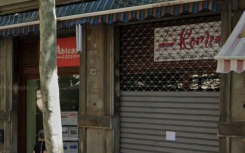 Chiude la storica merceria Romea di Corso Garibaldi