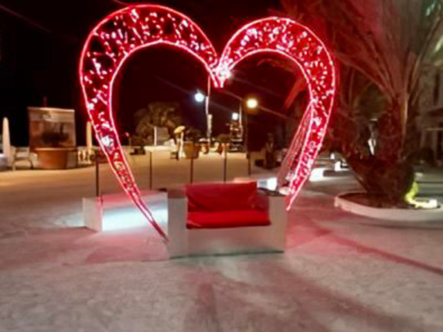 Il “paese degli innamorati” si veste a festa per San Valentino