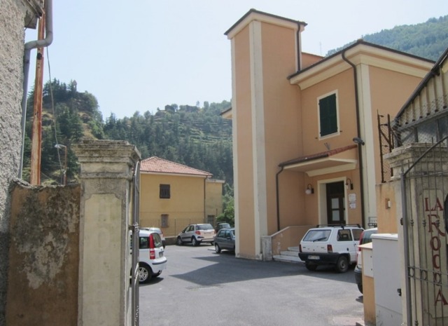 Bando per assegnare l’albergo La Rocca