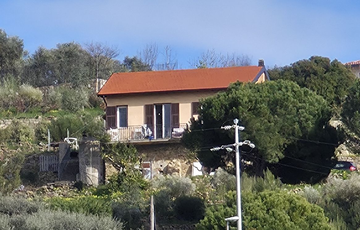 Bimba morta a Bordighera, indagato pure il compagno della madre