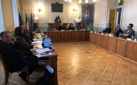 Provincia, approvato il bilancio di previsione. Cascino unico voto contrario