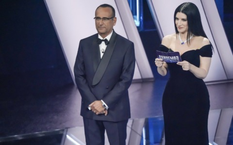 Sanremo, in calo gli spettatori anche nella seconda serata