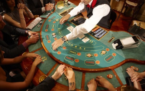 Il Casinò apre alla formazione di 30 giovani talenti da avviare alla professione di croupier