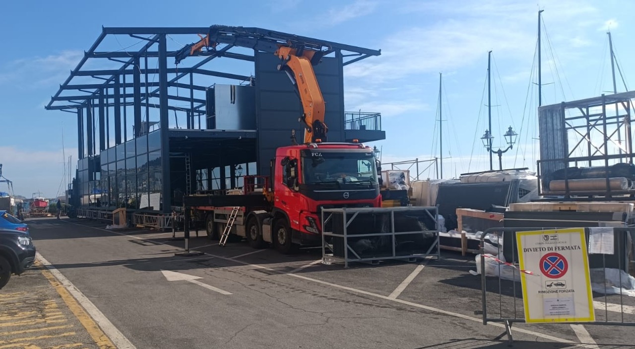 Sanremo 2026, Radio Kiss Kiss torna al Porto Vecchio