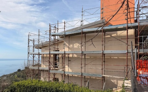 Sopralluogo al cantiere del nuovo municipio di Costarainera