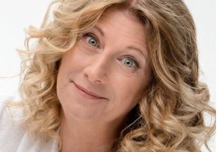 Nasce Cinesorriso: premio alla carriera ad Angela Finocchiaro