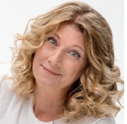 Nasce Cinesorriso: premio alla carriera ad Angela Finocchiaro