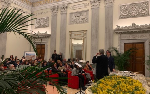 Dante e Cavalcanti nella lectio di Corrado Bologna al Teatro Cavour