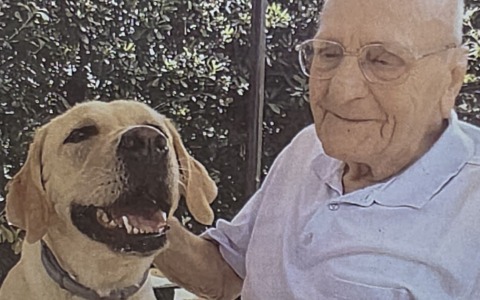 Addio a Remo Vioni storico portiere dei condomini “Prime Rose” in via Duca