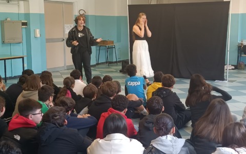 Teatro in inglese all’IC n.2 Cavour di Ventimiglia: in scena “Karate Kid”