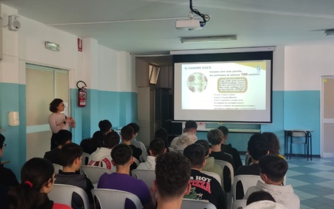 Prevenzione e ricerca, incontro AIRC con gli studenti