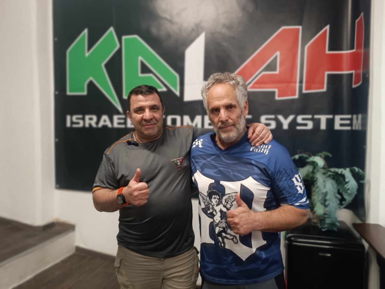 L’ex militare israeliano Abolnik in un workshop di difesa personale