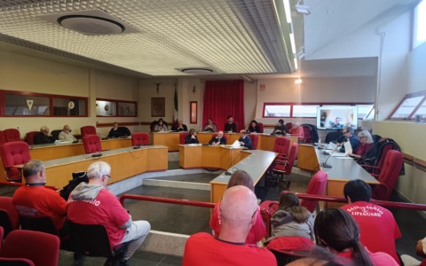 Viabilità nel caos per bretella ciclabile: interrogazione della minoranza