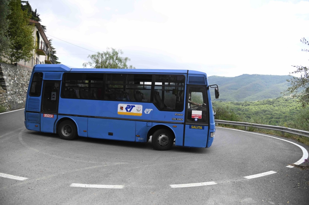 Da aprile un bus Imperia-Nava