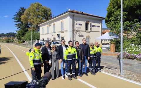 Golfo Dianese in festa per la nuova pista ciclabile