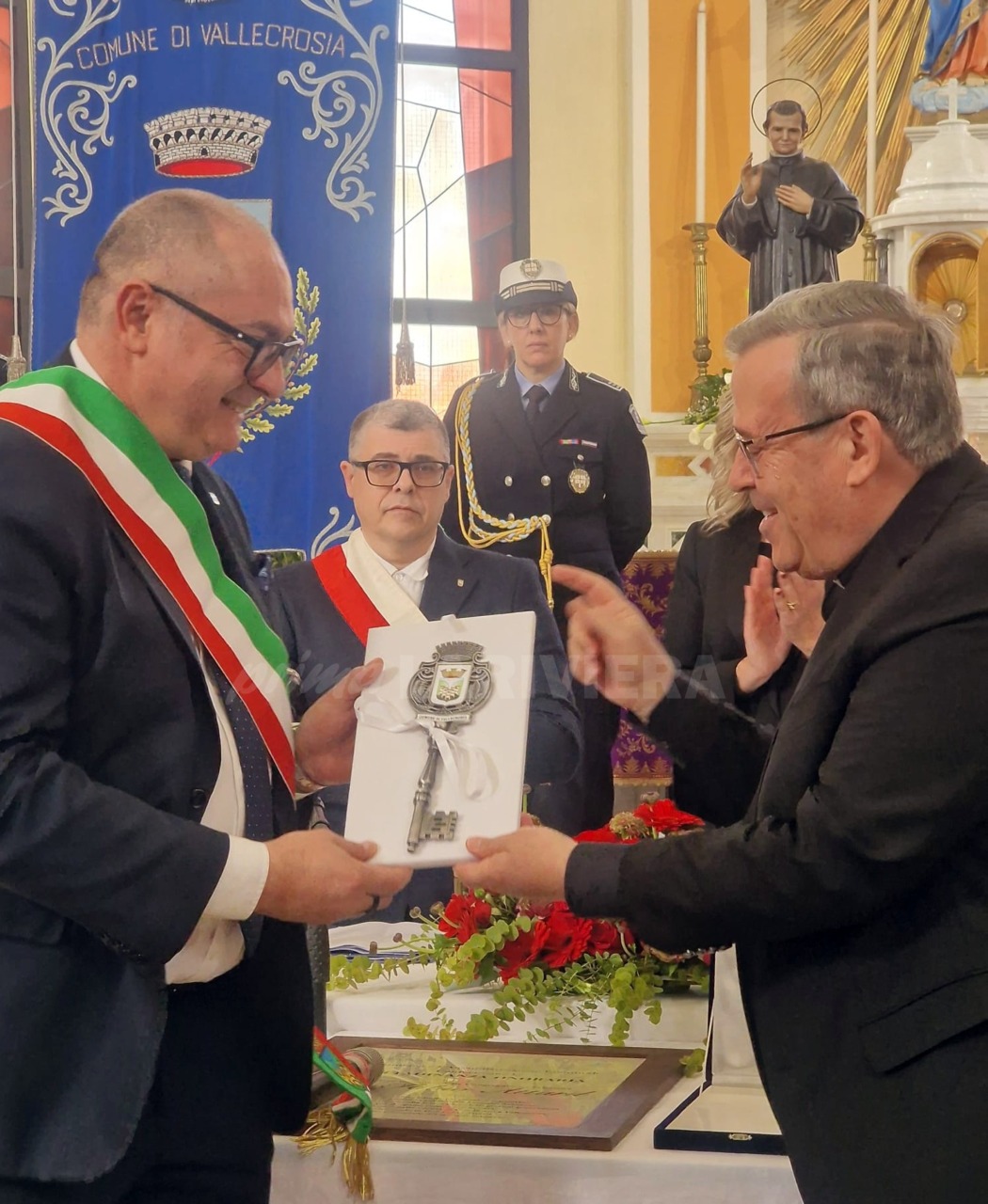 Al rettore maggiore dei Salesiani consegnata la cittadinanza onoraria del Comune di Vallecrosia