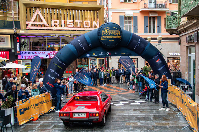 Festival dei Fiori, le 90 auto d’epoca della Coppa Milano-Sanremo protagoniste sabato in città e domenica a Ospedaletti